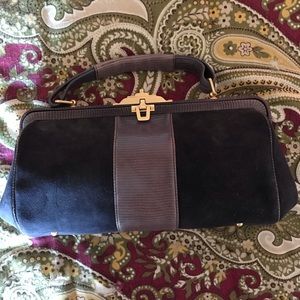 Vintage style purse.